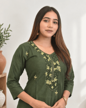 Handcrafted Plum Silk Kurta - Image 3