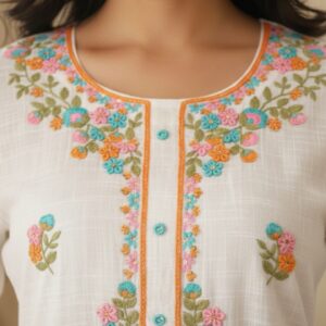 Alternative view of Aaryaa White Embroidered Floral Kurta Set
